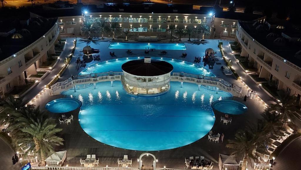 Al Salam Grand Hotel Ал Бурайми Екстериор снимка