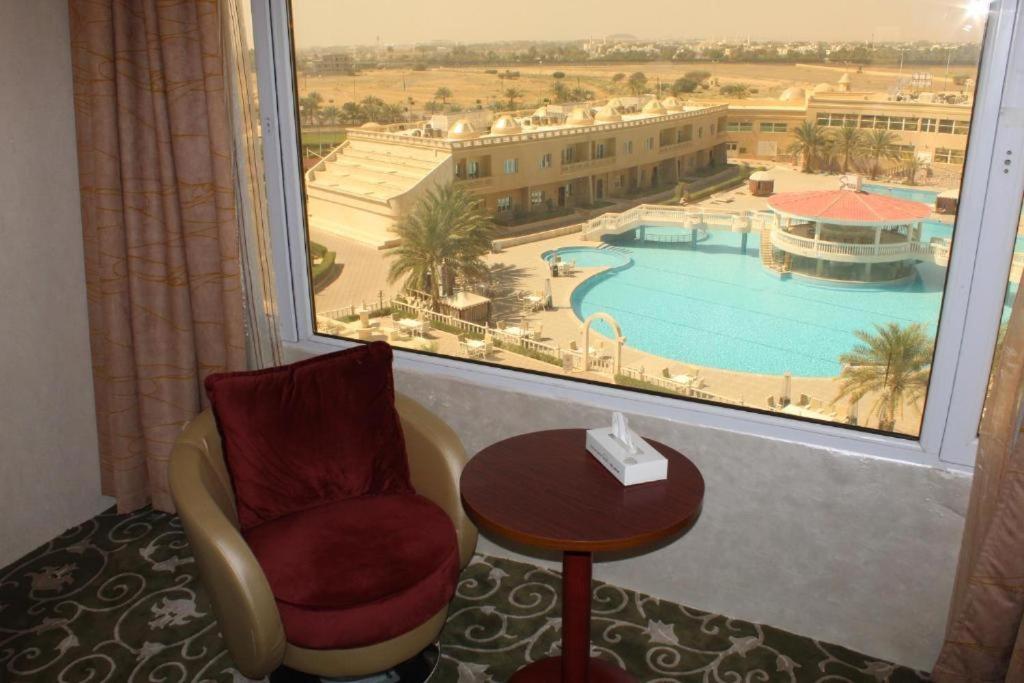 Al Salam Grand Hotel Ал Бурайми Екстериор снимка