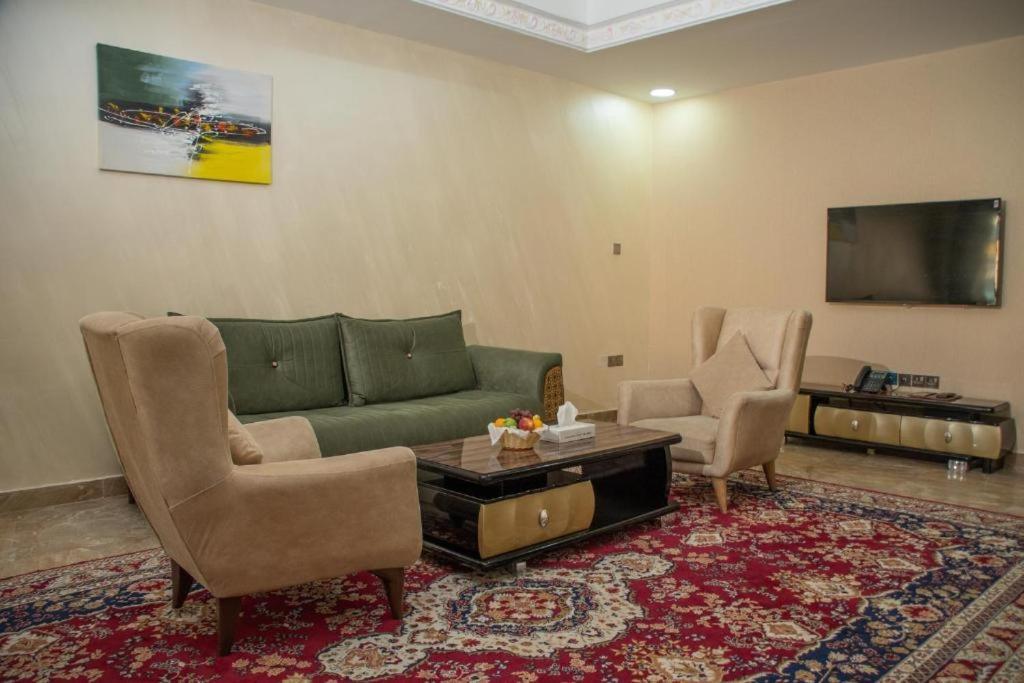 Al Salam Grand Hotel Ал Бурайми Екстериор снимка