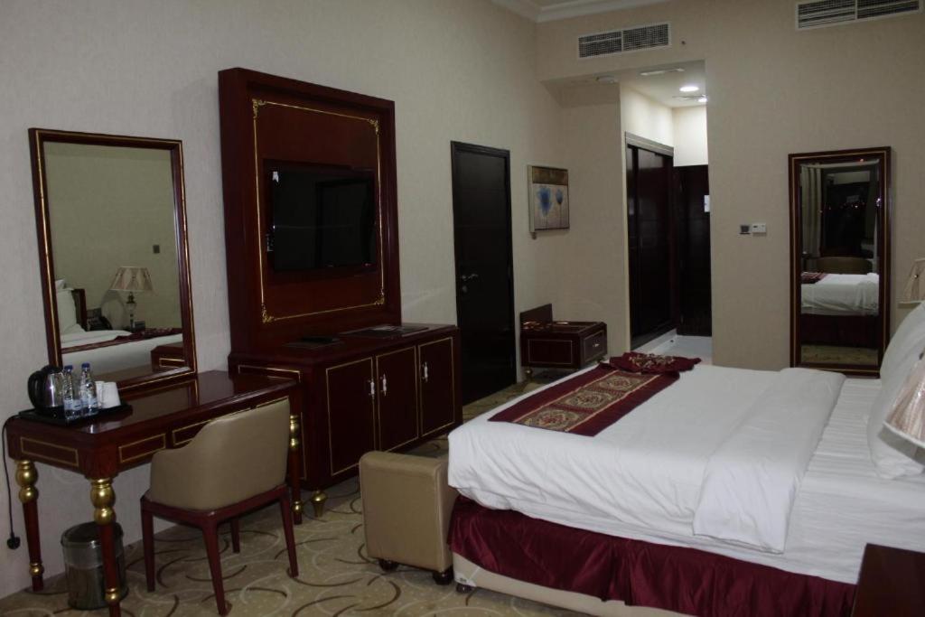 Al Salam Grand Hotel Ал Бурайми Екстериор снимка